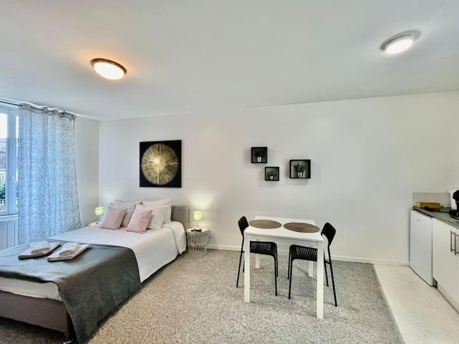 Studio 3 Rue Theodore Bac - Dabnb Лимож Екстериор снимка